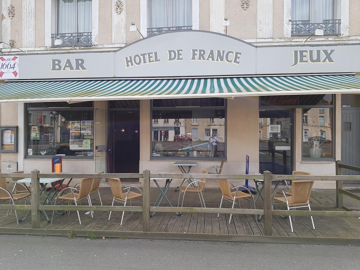 Hotel De France Saint-Calais Exterior photo